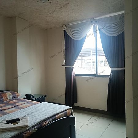 Hotel Quezada Hermanos Santo Domingo de los Colorados Esterno foto
